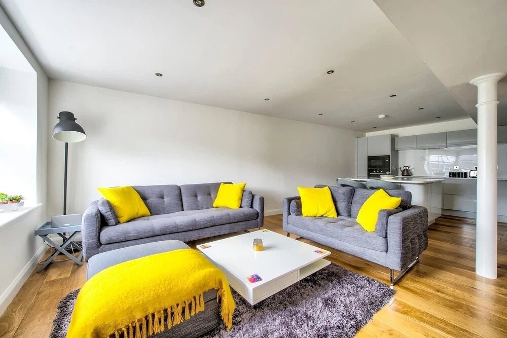 Modern 1BR Home in Vibrant Leith Area