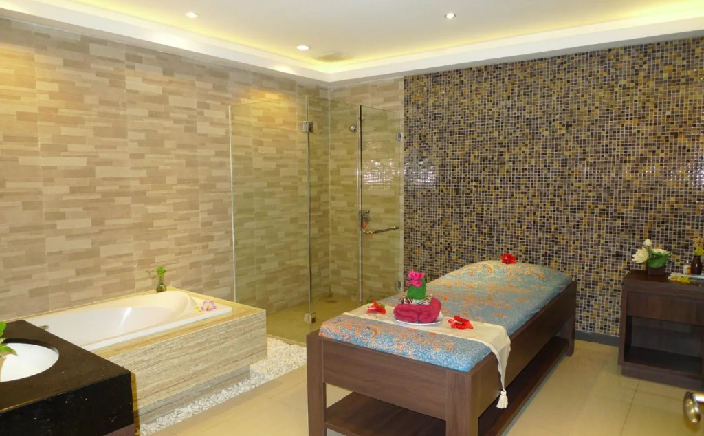Lombok Raya Hotel