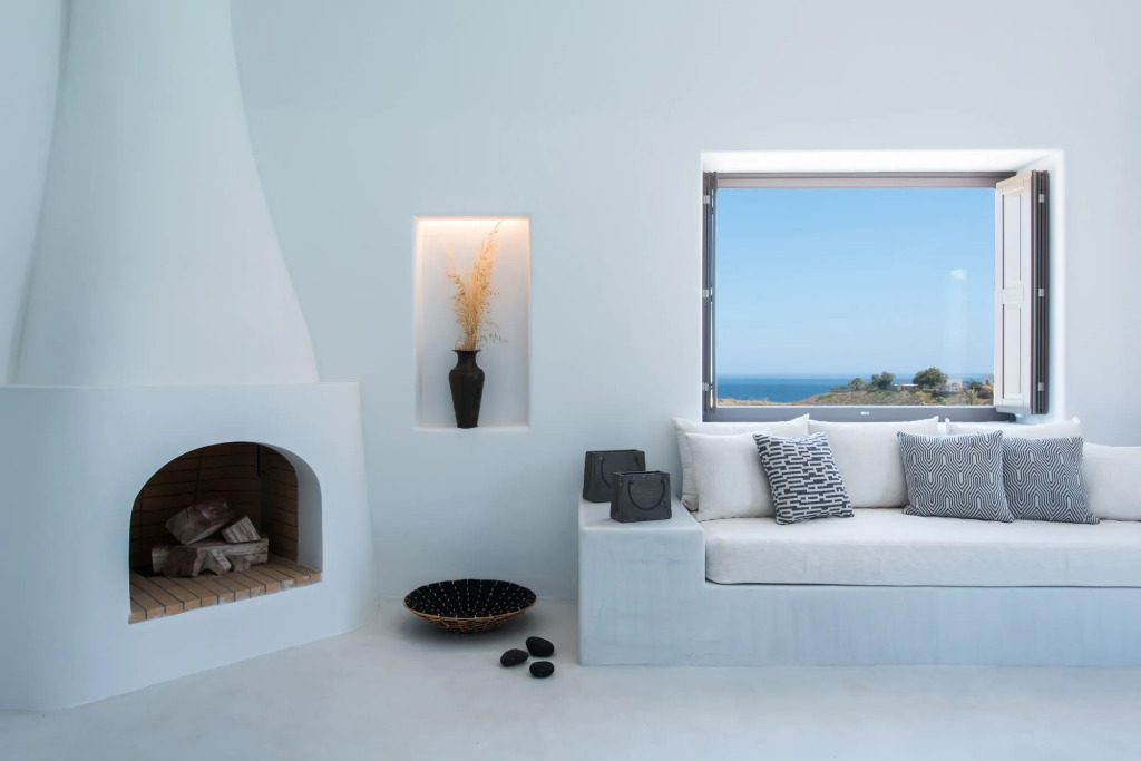 Azar Luxury Villas & Suites