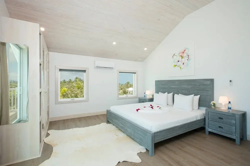 See Sea 2 Bedroom Home
