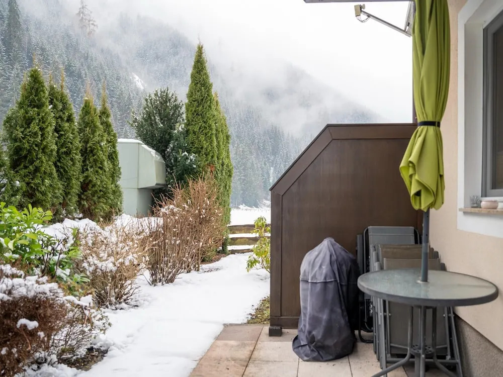 Garden Apartment near Wildkogel Ski-lift