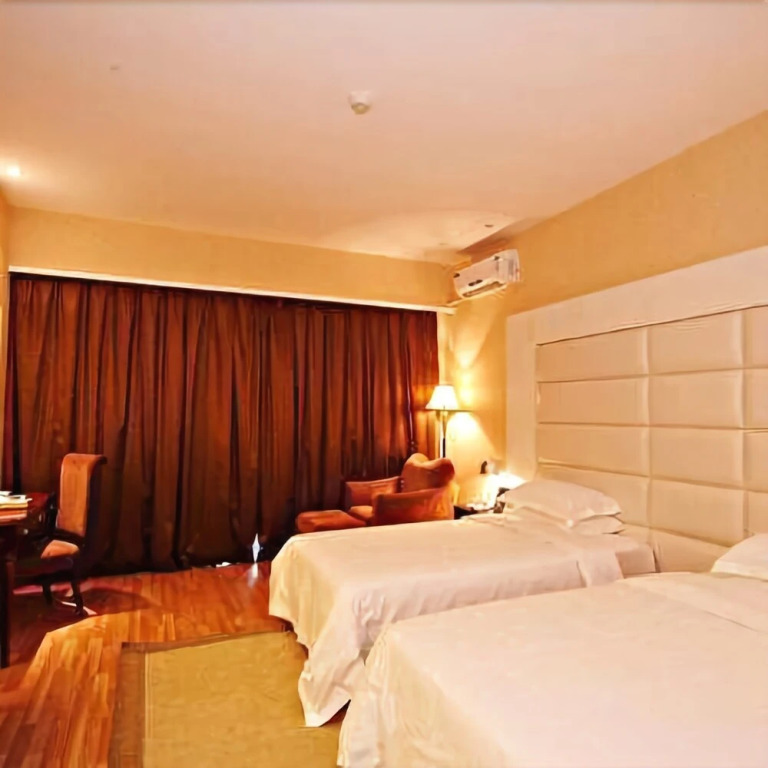 Tanspring Golf Hotel