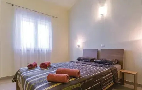 Six Bedroom Holiday Home in Medulin