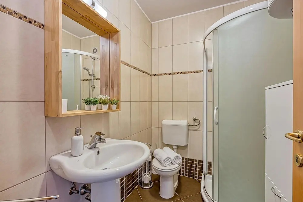 Apartment Good Life