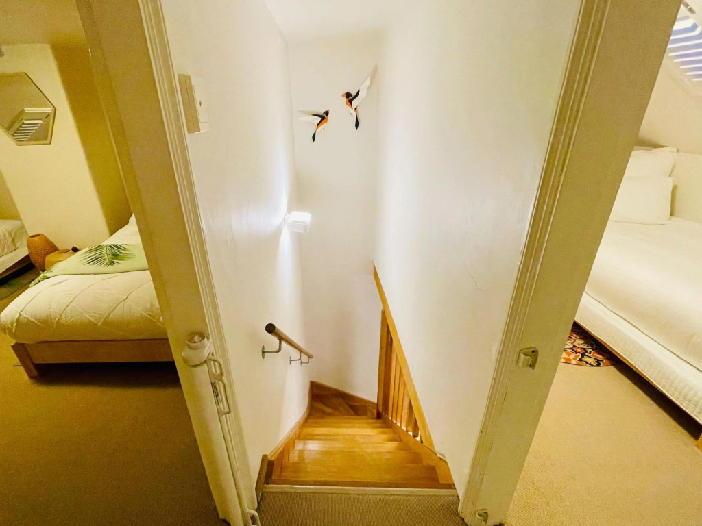 Lotus Gogh Apartment