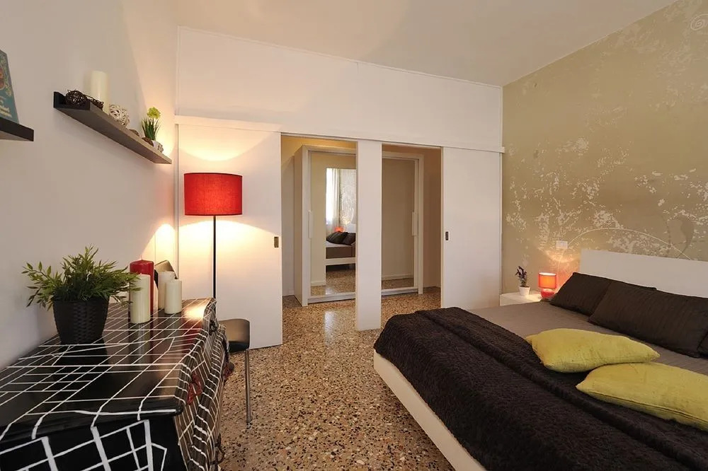 Venice Garden View Apartments
