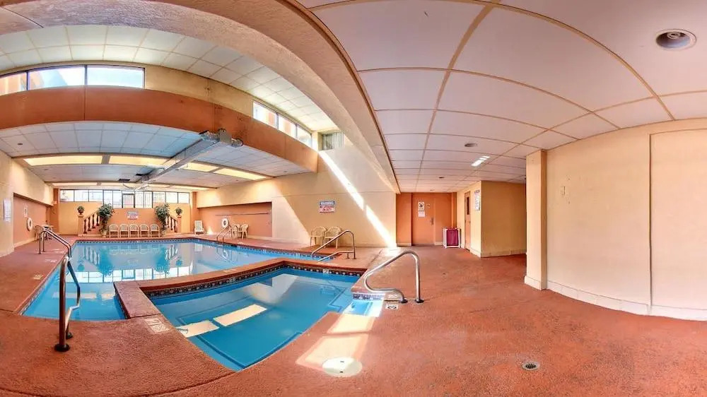 Barcelona Suites Albuquerque