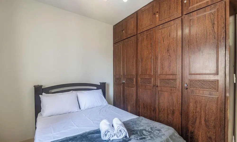 2-bedroom Apt 200 m From the Beach Jsl0902