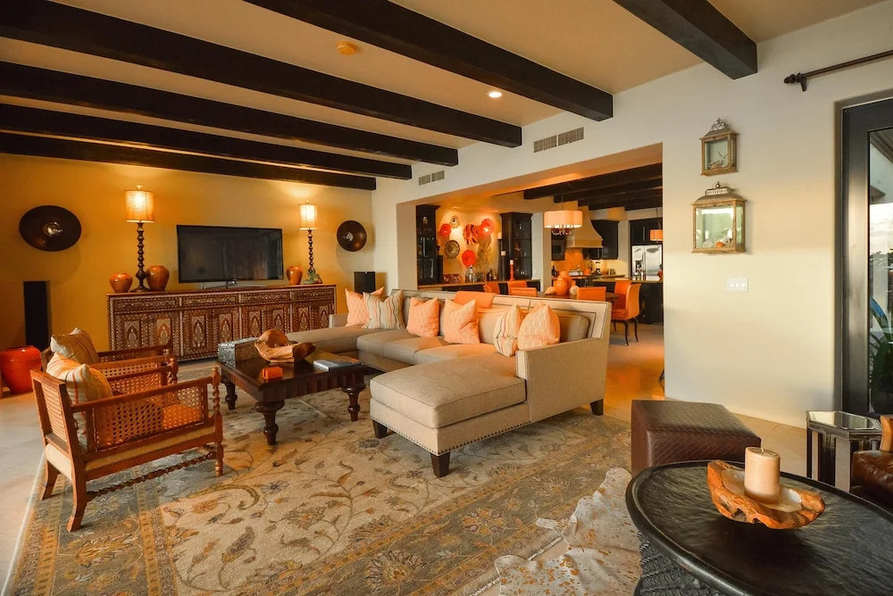 Opulent Medano Beachfront Villa W/beach Club Access: Hacienda Villa 11