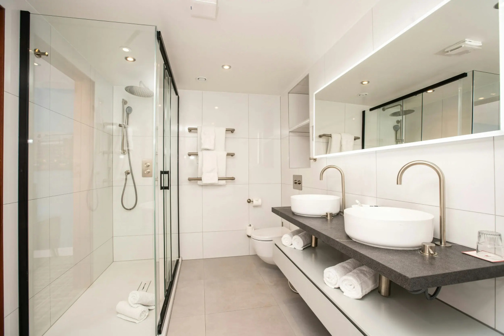 Millennium Hotel and Conference Centre Gloucester London