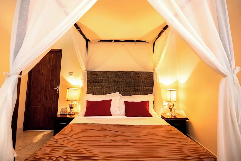 Club Mango Resort