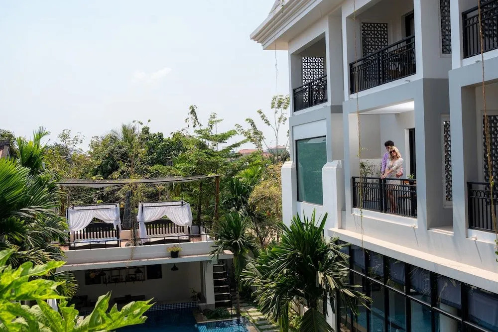 Model Angkor Hotel