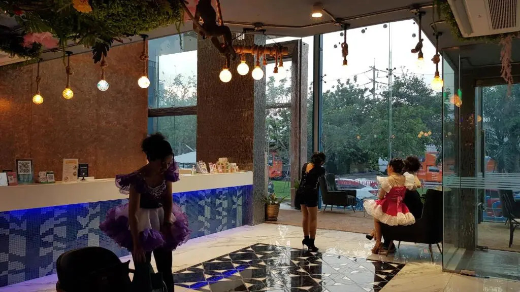 BlueTel ResidencE Bangkok IMPACT บลูเทล เรซิดองส์ กรุงเทพ อิมแพค-1Time Drop-Off Service to IMPACT OR MRT-MT02