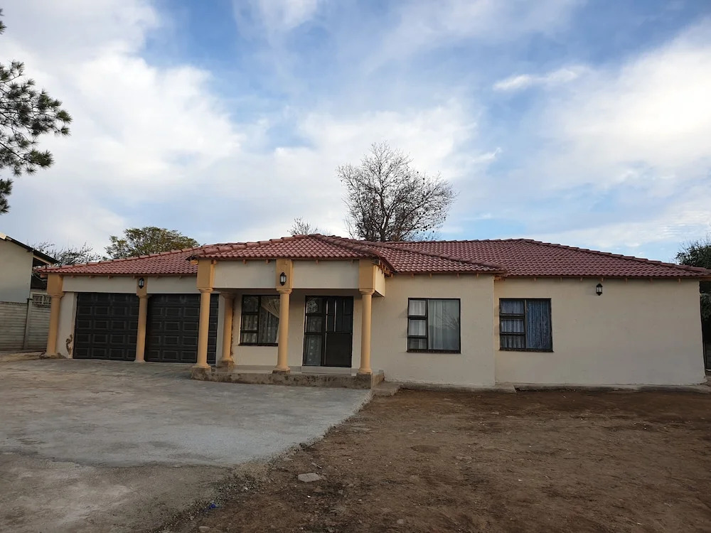 Lindo Guest house