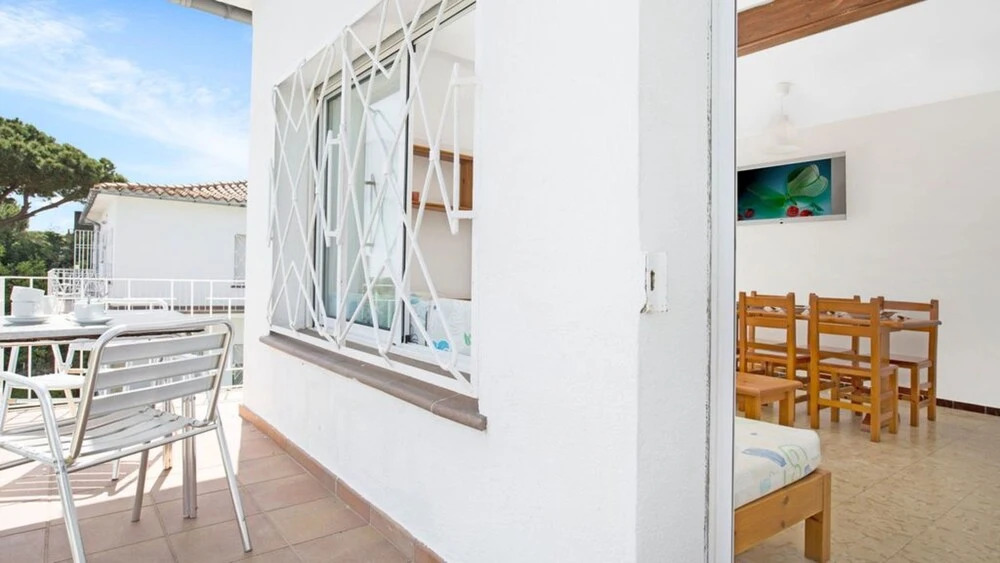 Apartment - 2 Bedrooms with Pool - 107156