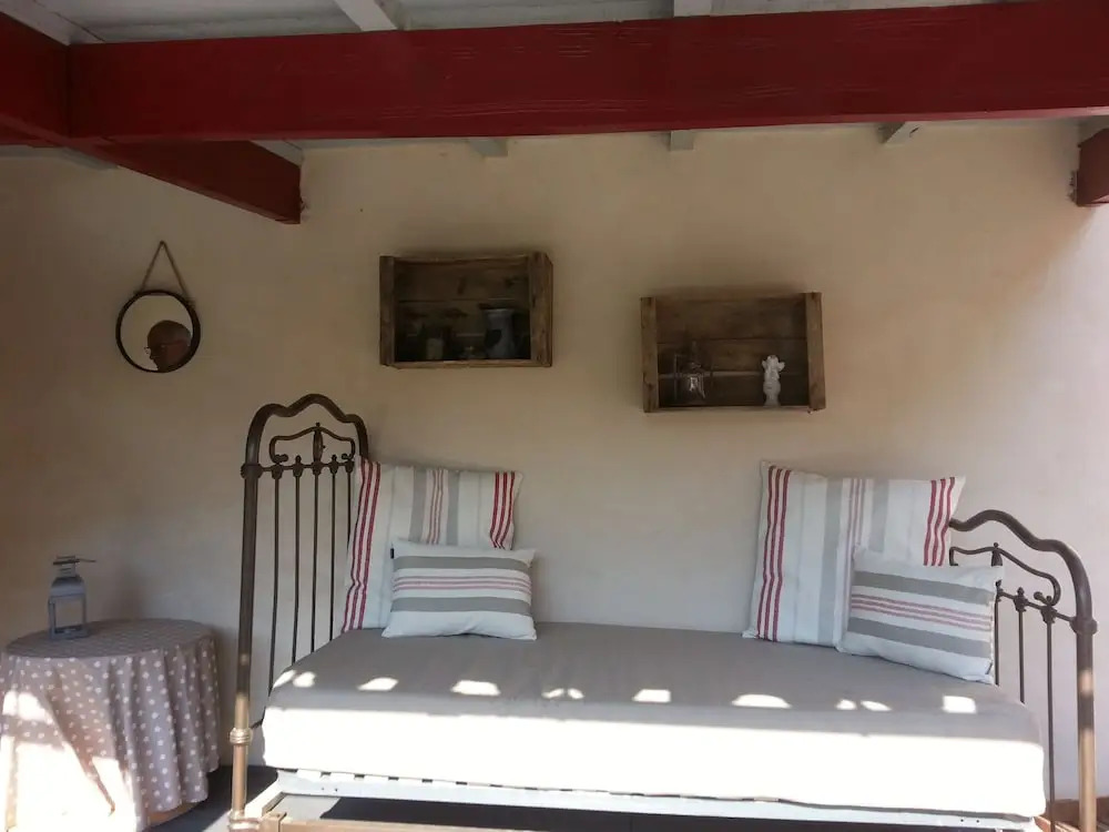 CHAMBRES DHÔTES LOréliane en Provence SPA