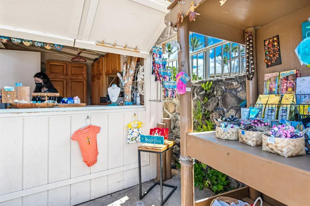 Napili Shores C117 Condo by Redawning