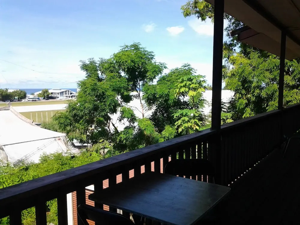 Airport Homestay