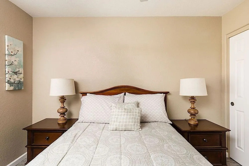 Piute Palace 5BR by Casago