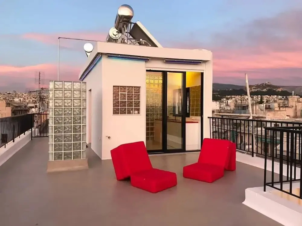 Rooftop studio breathtaking views by GHH