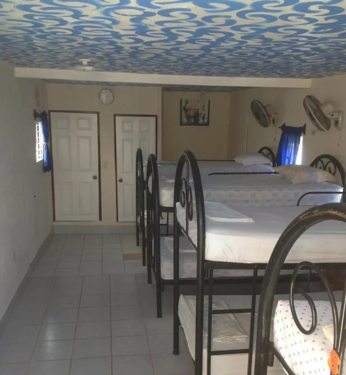 Hostal Brisas y Olas