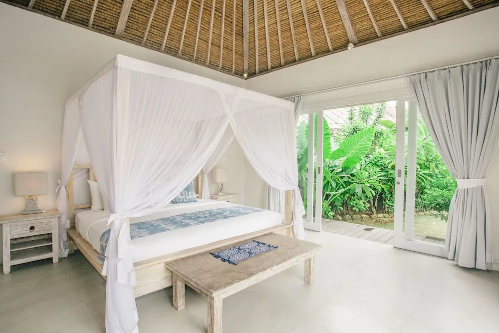 Villa Escape