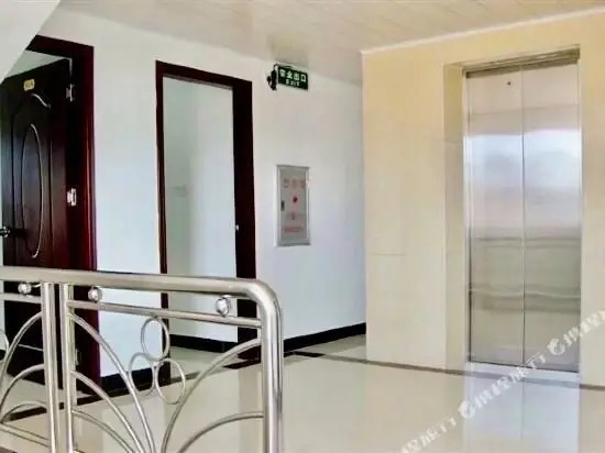 Xintuo Holiday Hotel