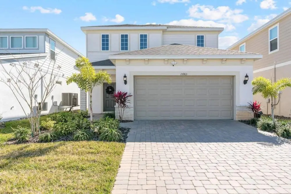 5BR and 5BA Luxury Villa with pvt pool