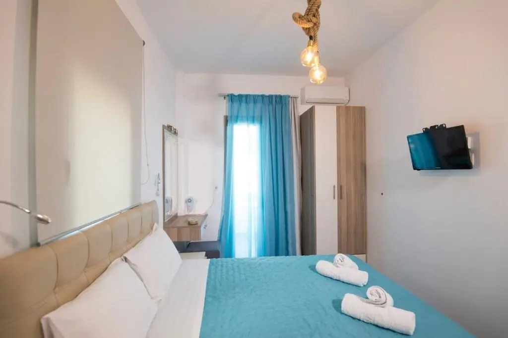 Breeze Vacation Apartments