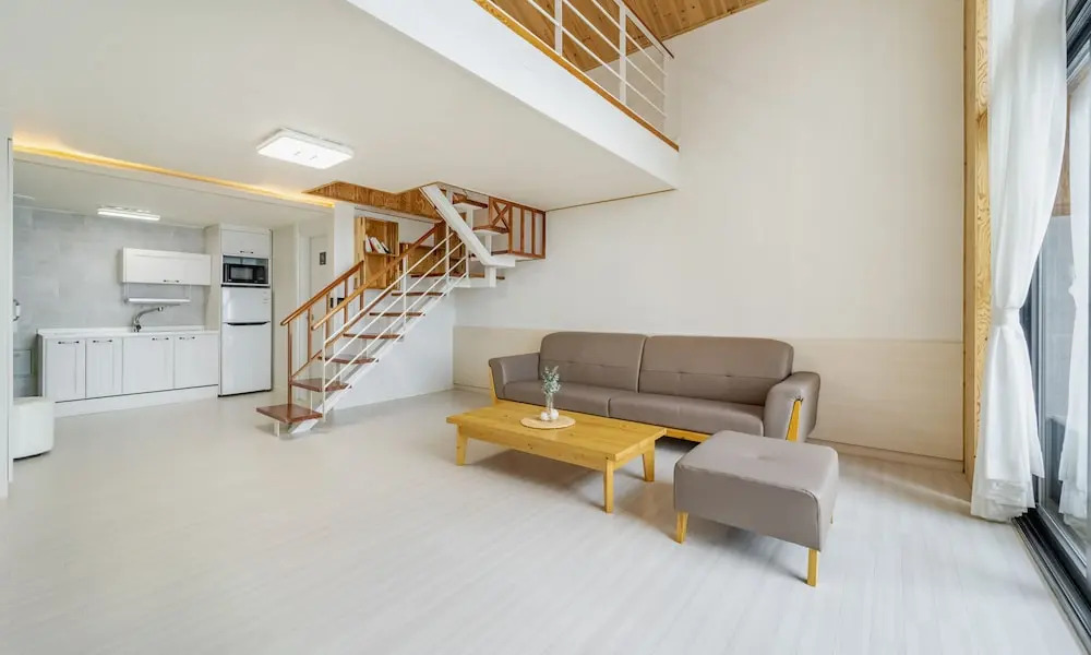 Yeosu Sunset Hostel and Pension