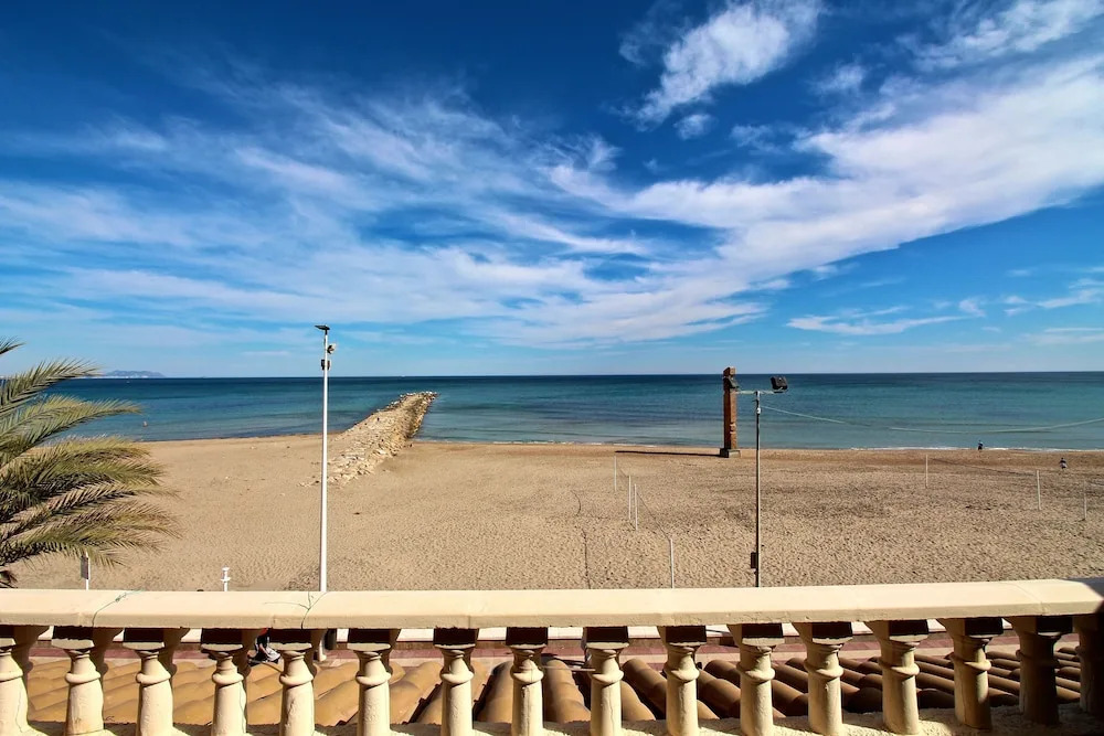 Apartamento Mistral Beach