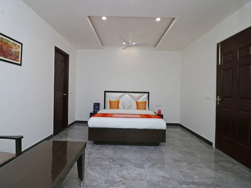 Oyo 9977 Jagat Residency