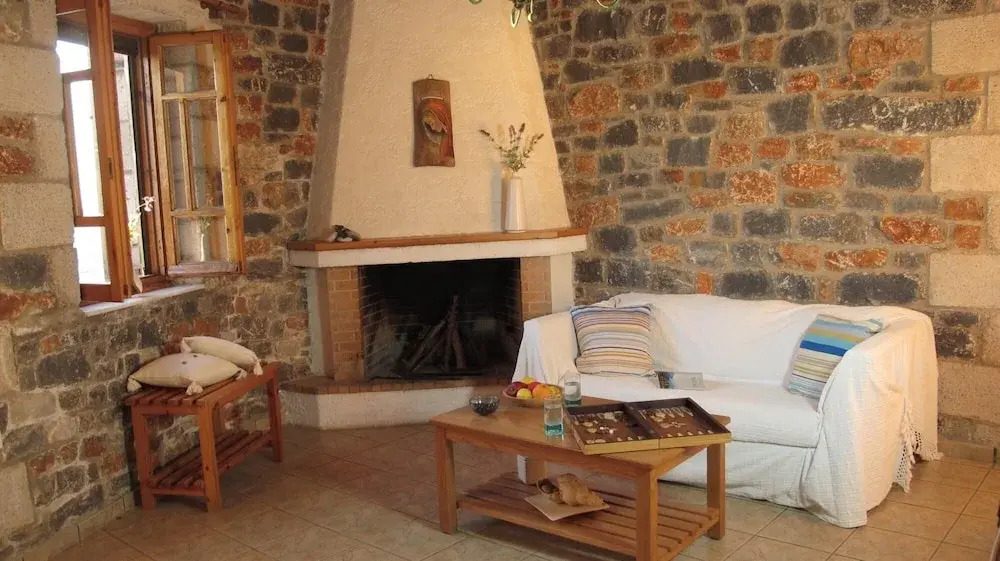 Two Bedroom Apartment No 4