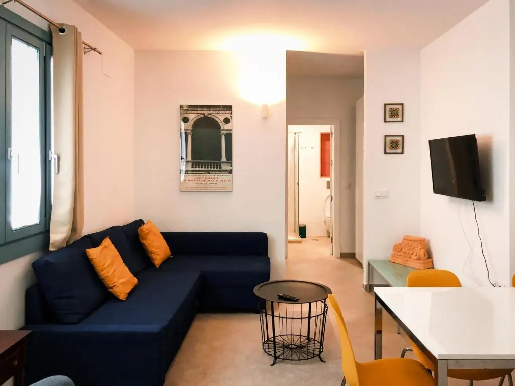 Covadonga 9 Apartments - Triana