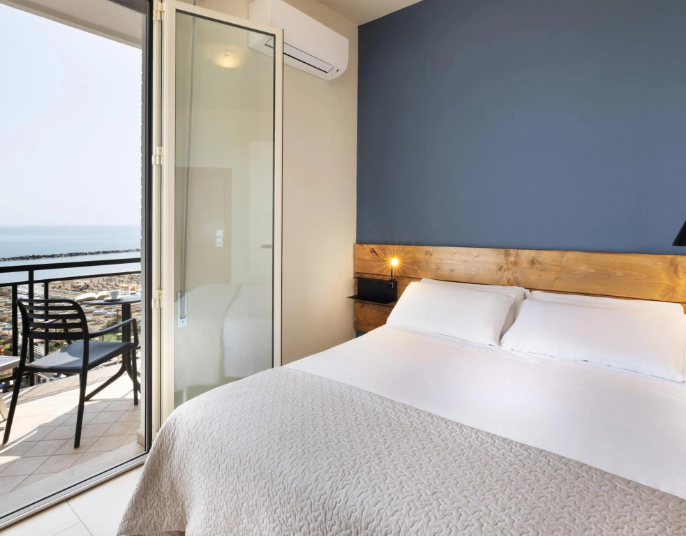 Hotel Constellation