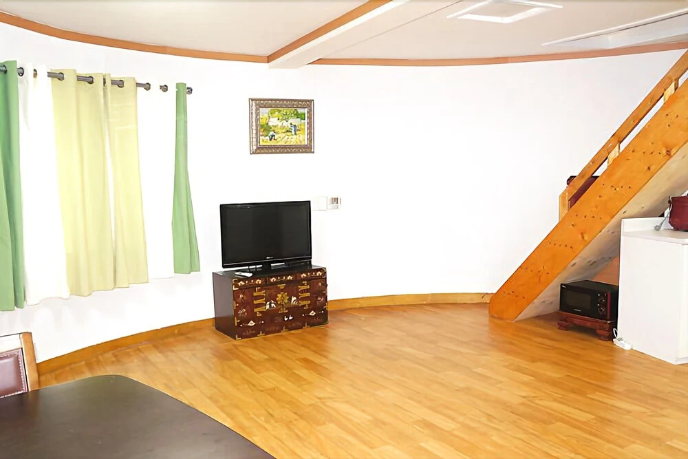 Wonju Munmak-eup Healing & Recreation Park Pension