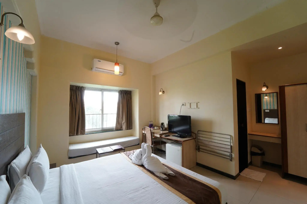Executive Tamanna Hotel Hinjawadi, Pune
