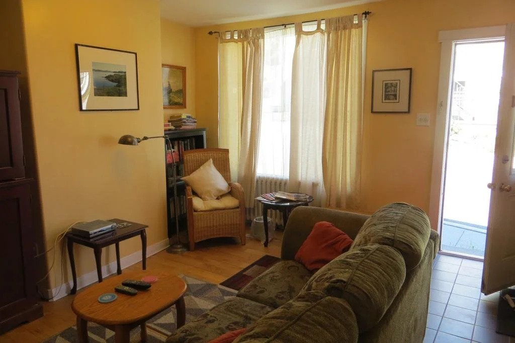 Pleasant Street Suites