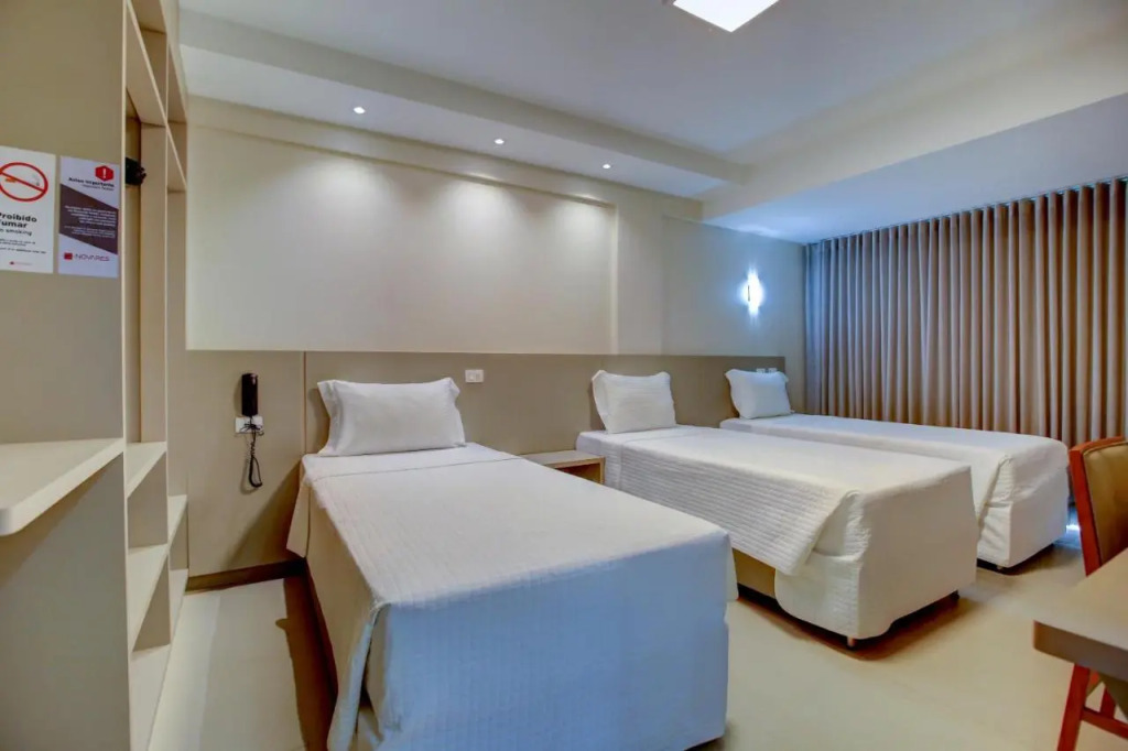 Novares Hotel