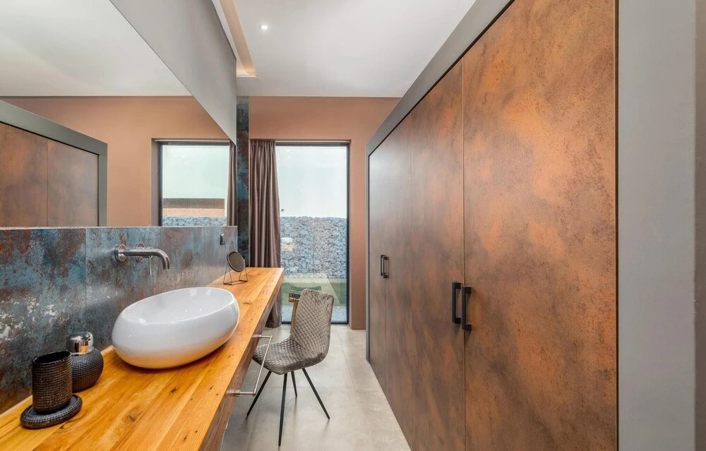 Amazing Home In Liznjan With Sauna