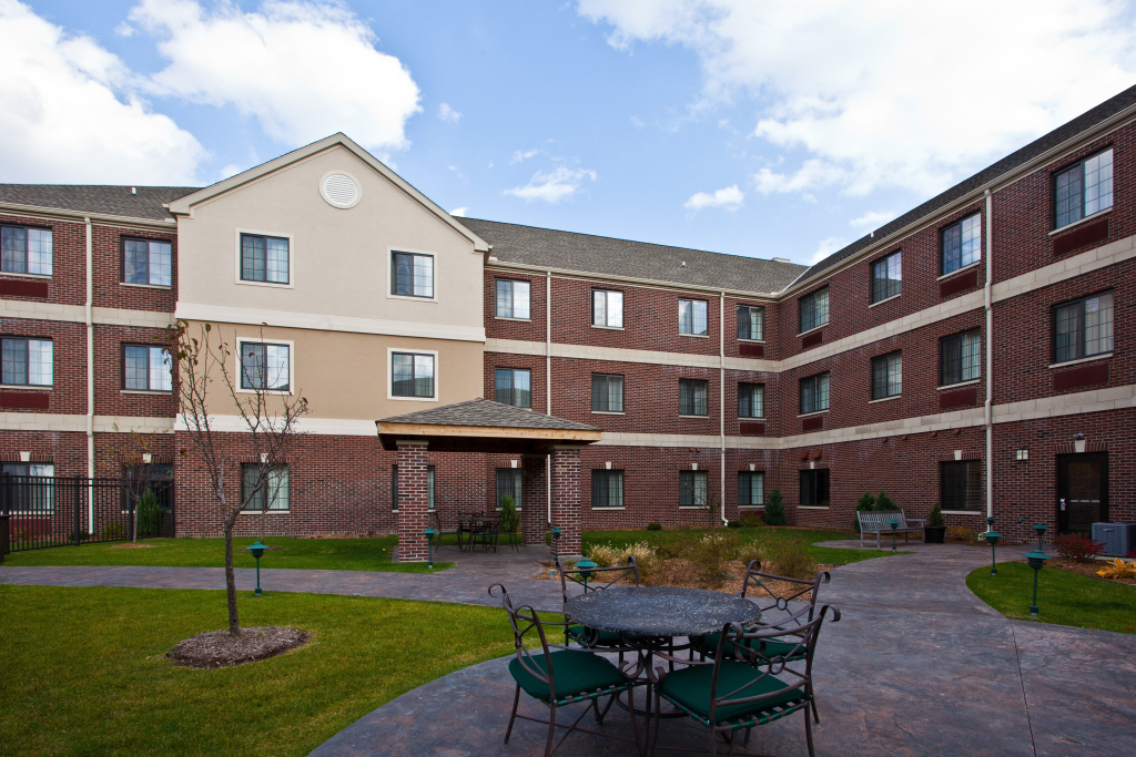 Staybridge Suites Lansing-Okemos by IHG