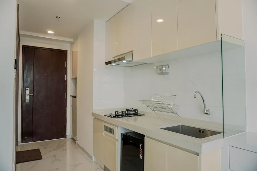 Simply And Enjoy Living Studio Sky House Bsd Apartment