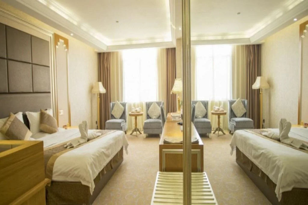 Rui Zhi Hotel
