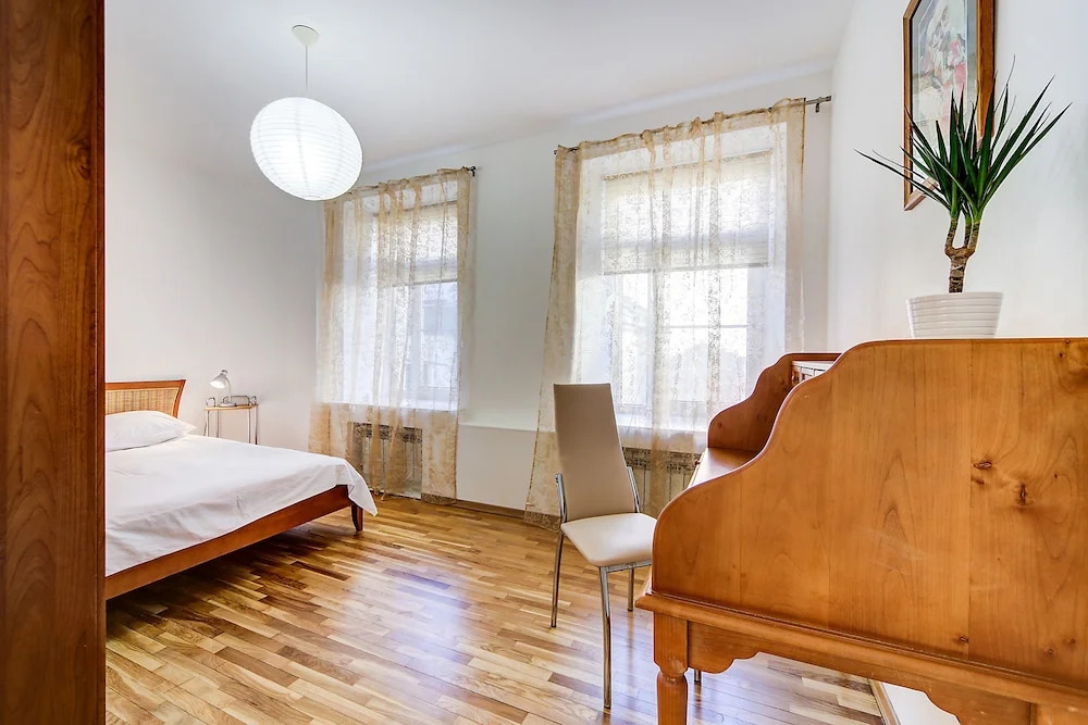 Home4day Sunny City Central Flat