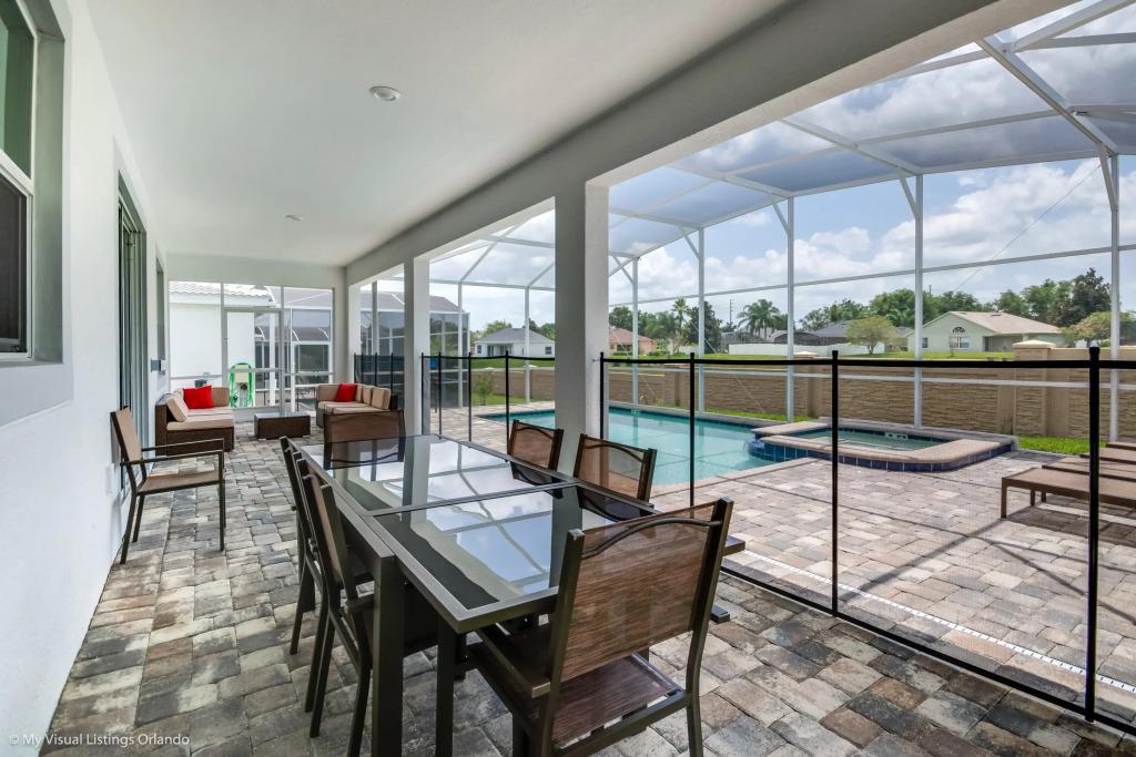 1672mvd  Amazing Champions Gate 9 Bedroom 5 Bath, Davenport , US