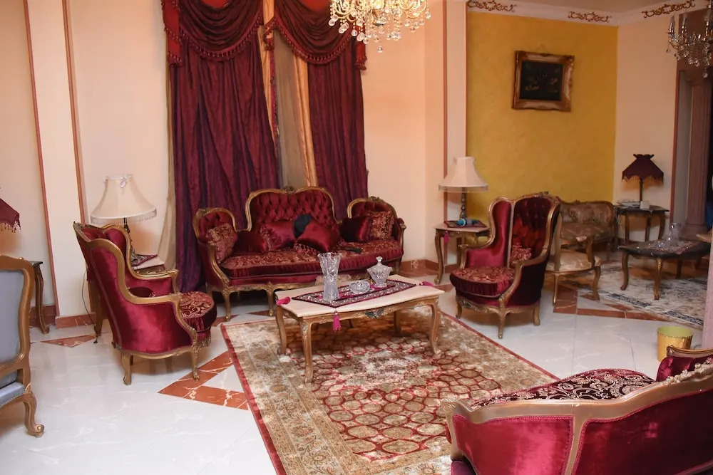 Kenzy Guest House