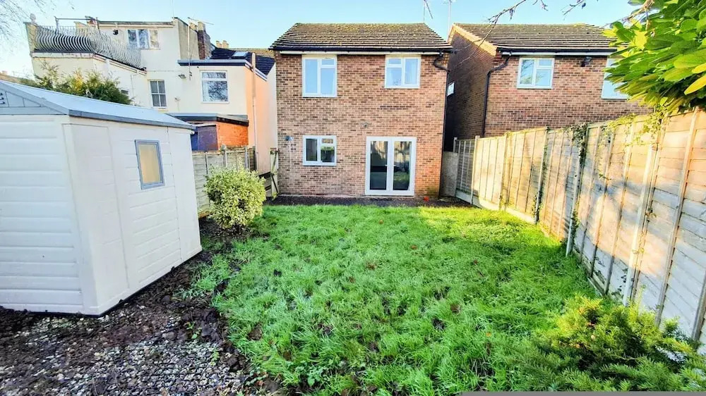 Cheerful 4-bedroom House