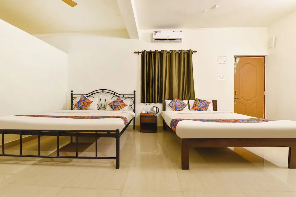 Sulit Comforts By OYO Rooms