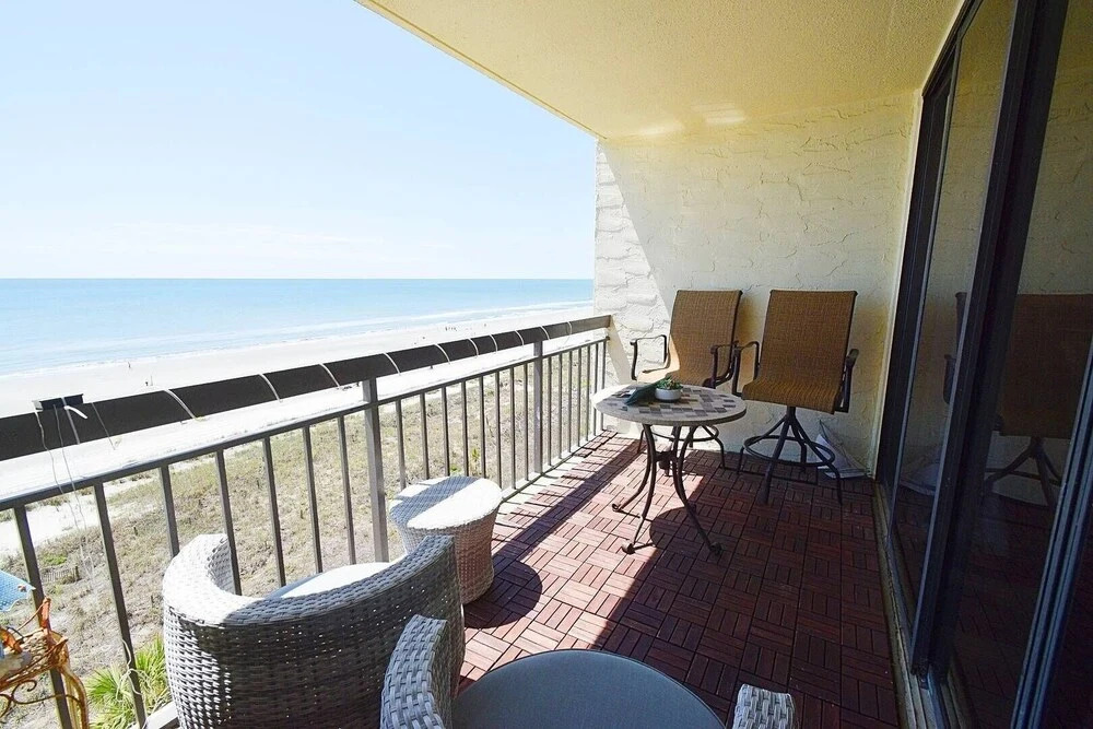 Shoreham Towers I 6c 3 Bedroom Condo by RedAwning, North Myrtle Beach