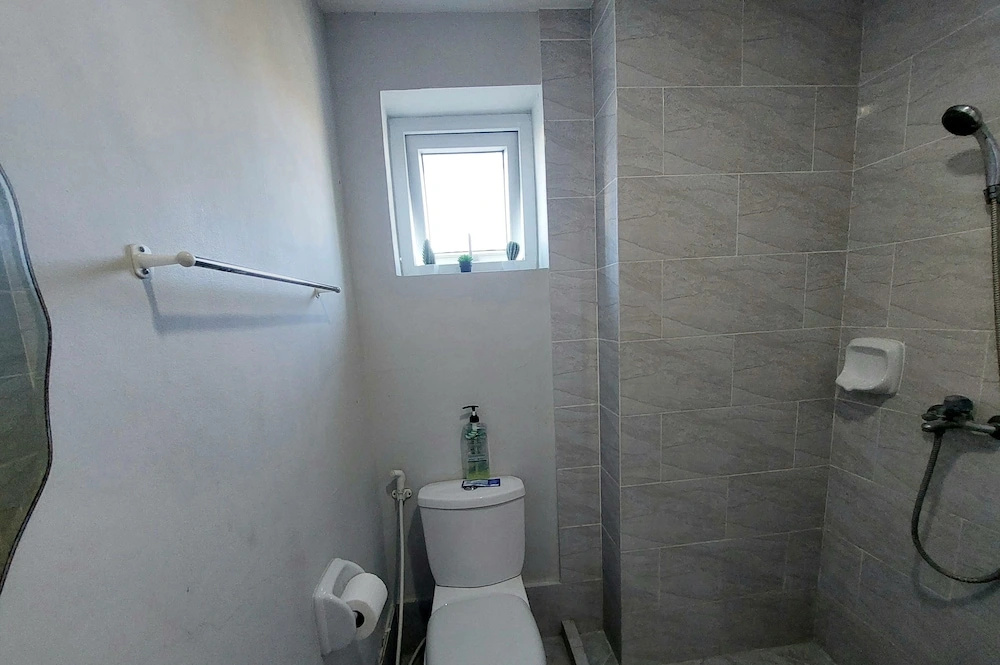 ania ROOMS 22